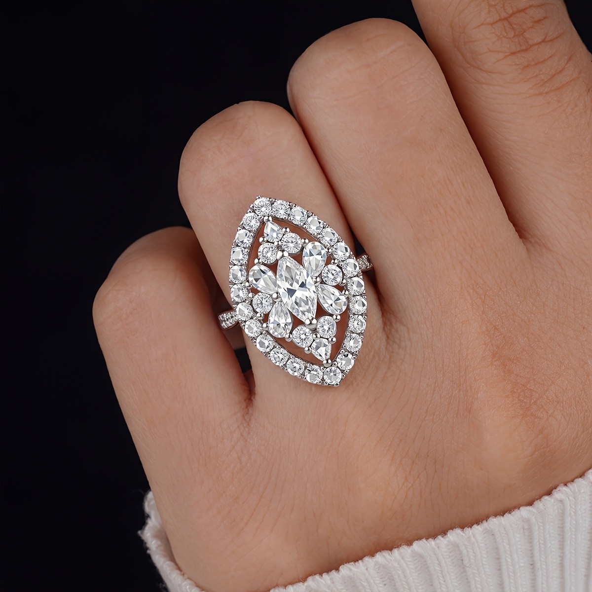 Women's Elegant Marquise Geometric Floral Ring, Perfect Gift